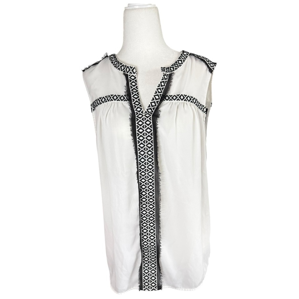 Daniel Rainn White and Black Geometric Blouse